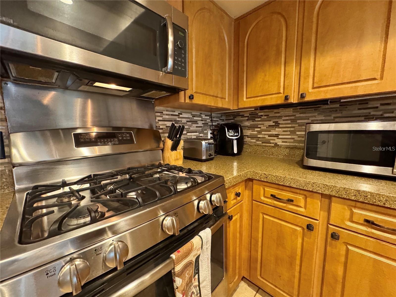 8014 Cote Ct Property Photo 10