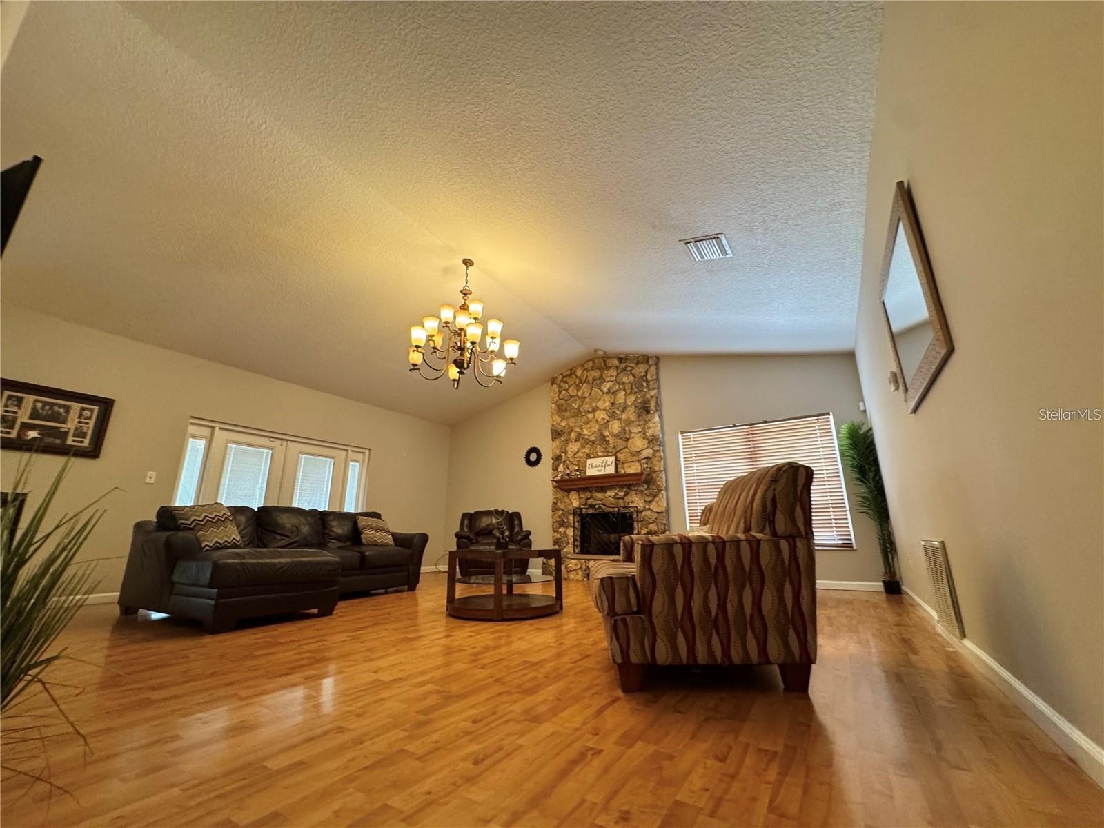 8014 Cote Ct Property Photo 14