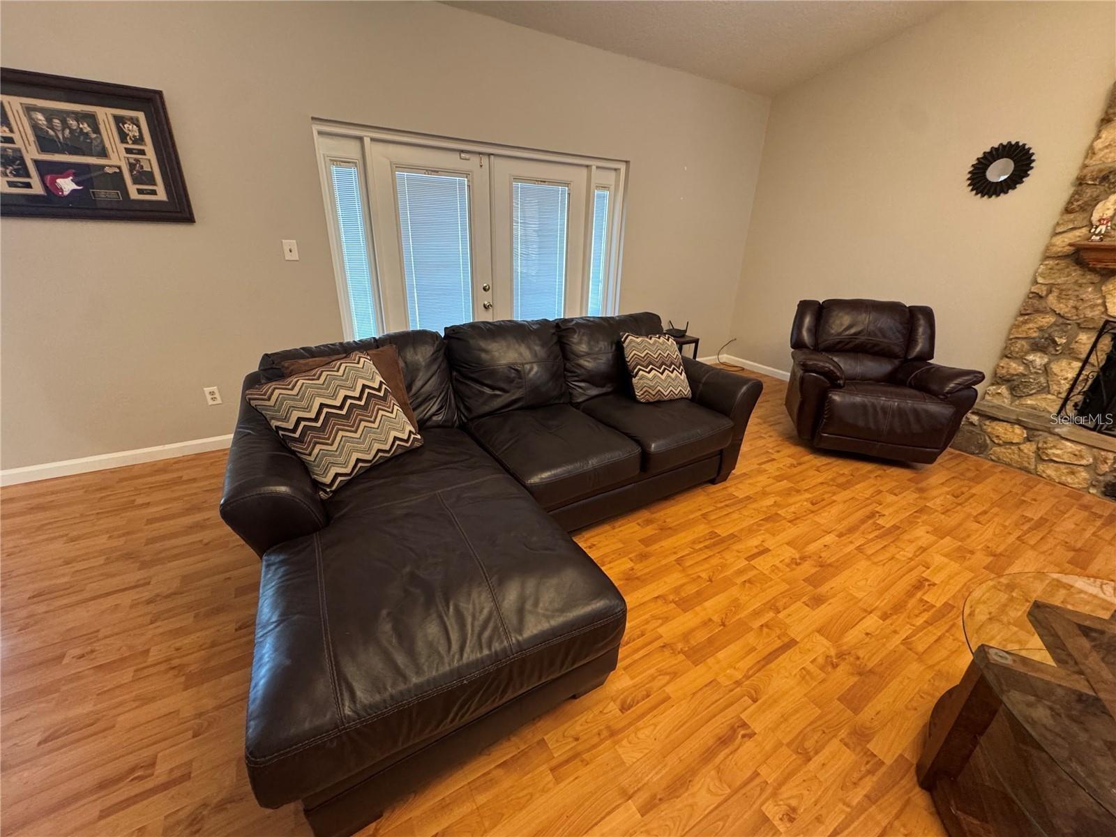 8014 Cote Ct Property Photo 15