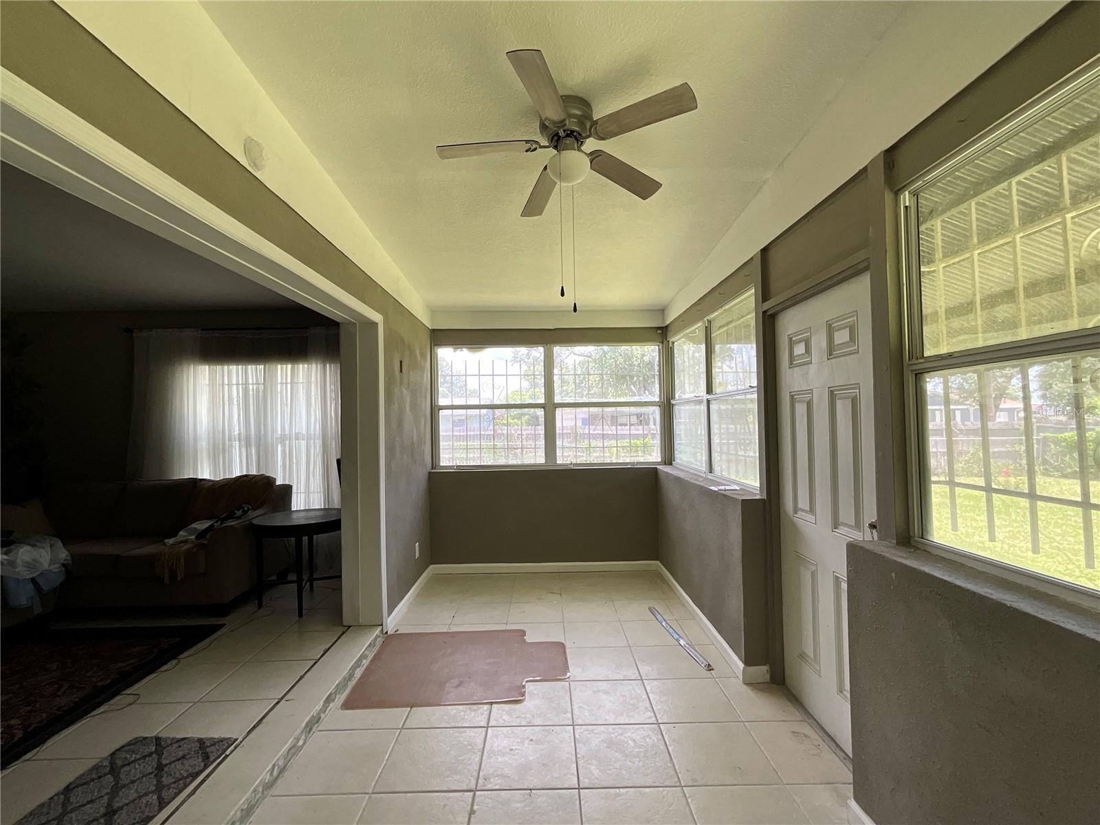2423 Savoy Dr Property Photo 14