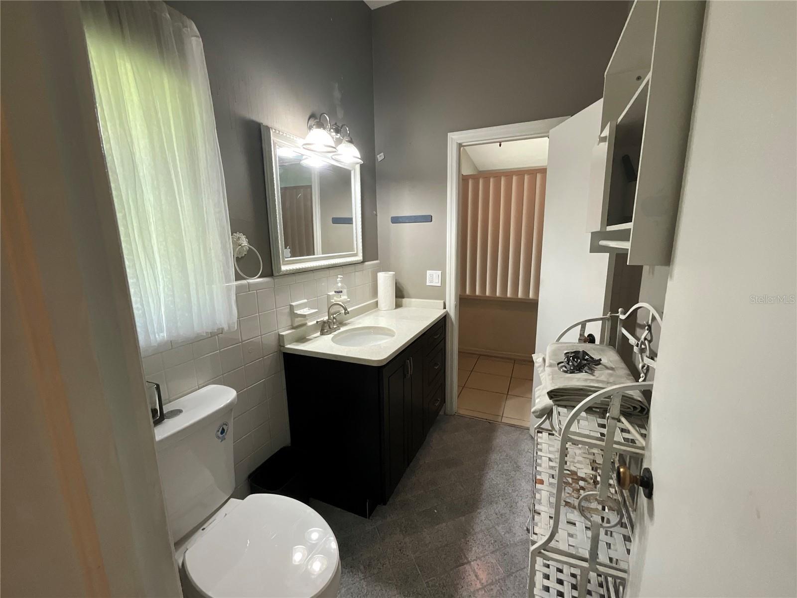 2423 Savoy Dr Property Photo 28