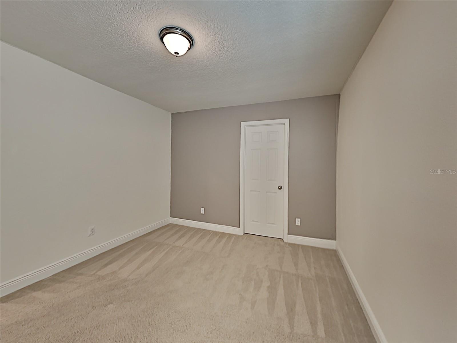 8931 Lookout Pointe Dr Property Photo 14