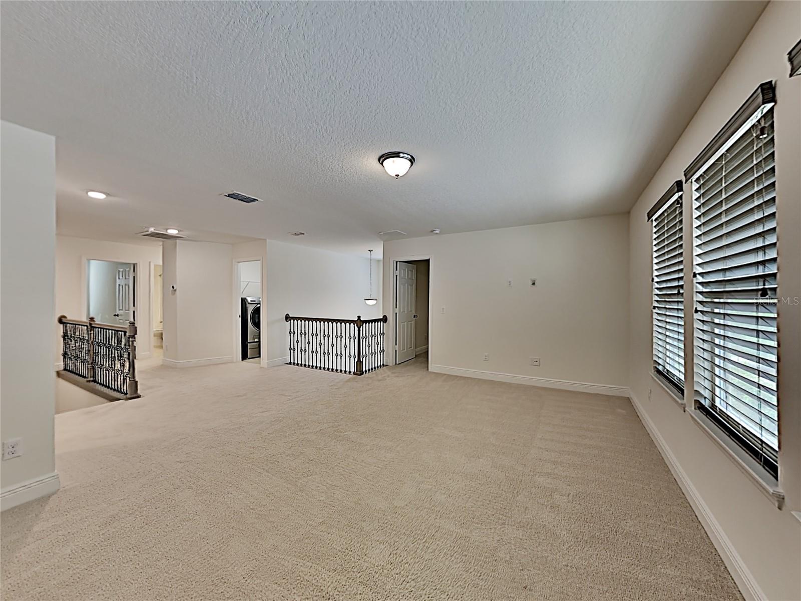 8931 Lookout Pointe Dr Property Photo 26
