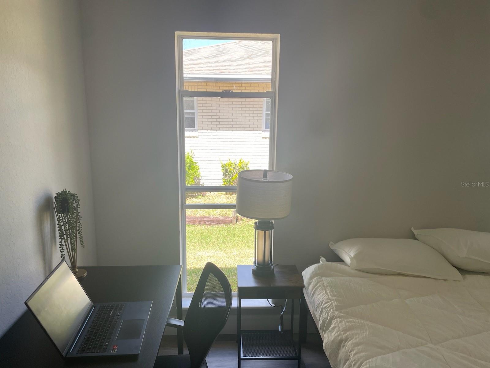O6427624 Property Photo 4
