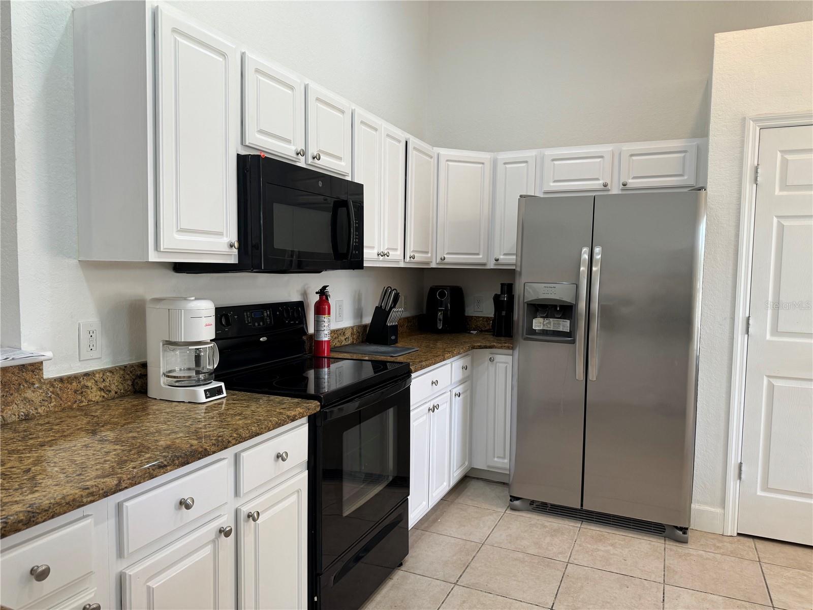 O6427624 Property Photo 7