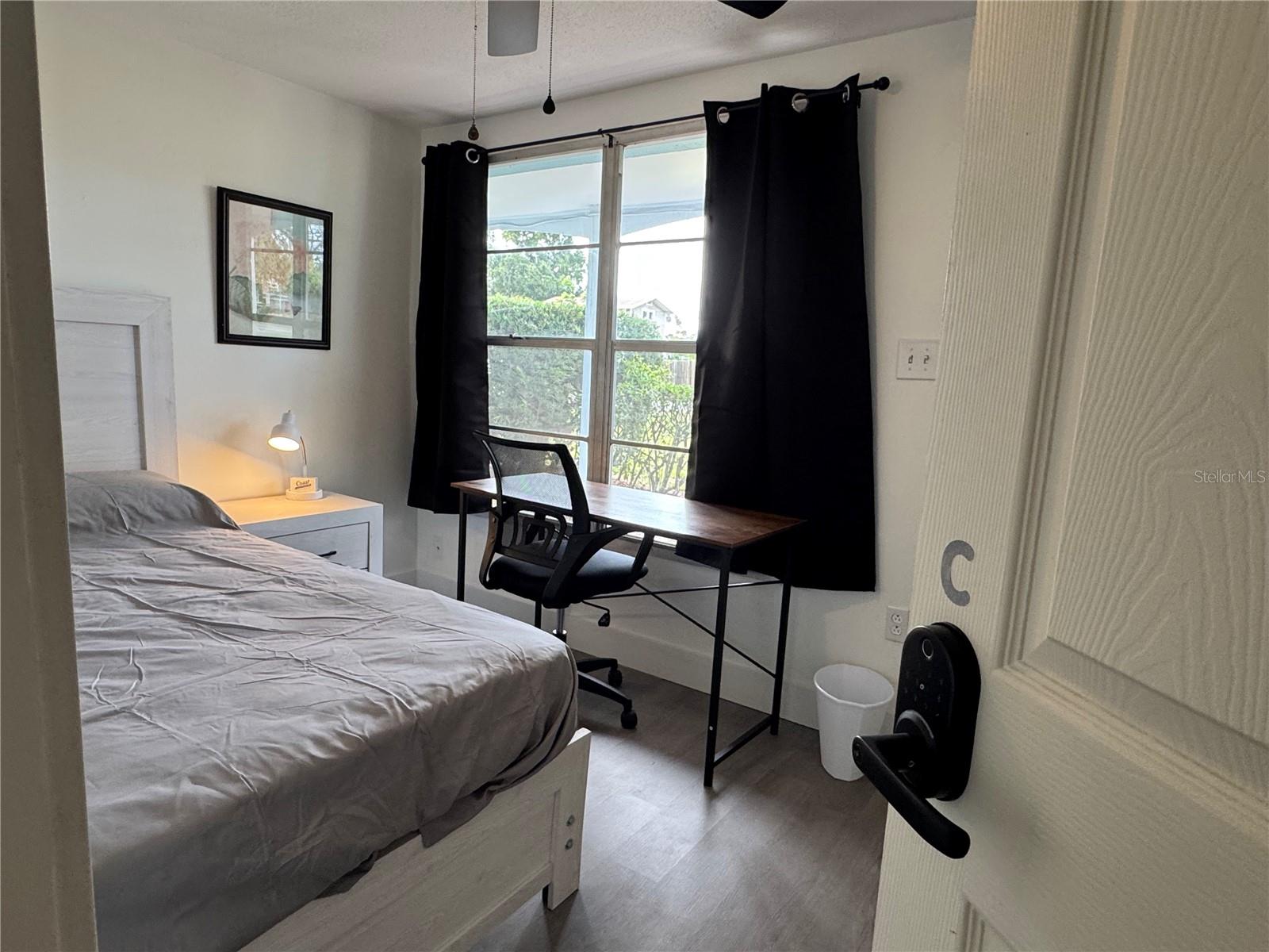 O6427651 Property Photo 7