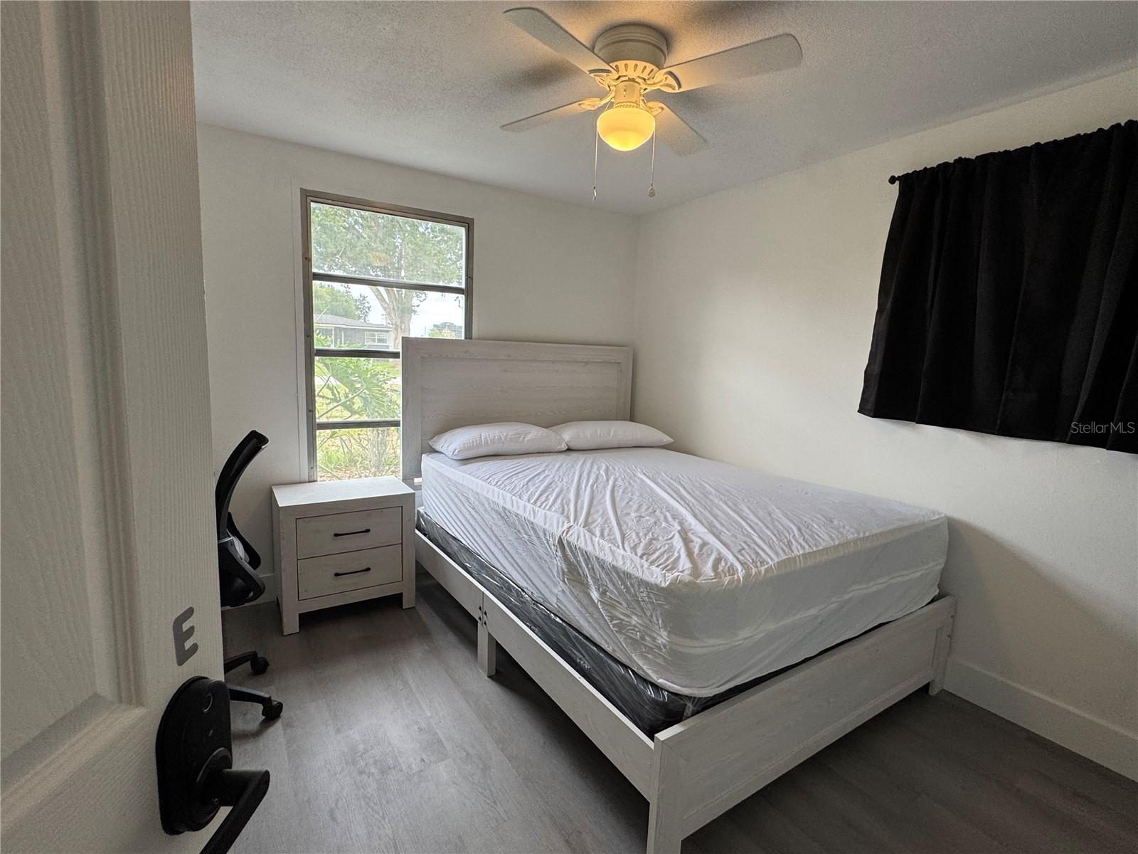 O6427651 Property Photo 13