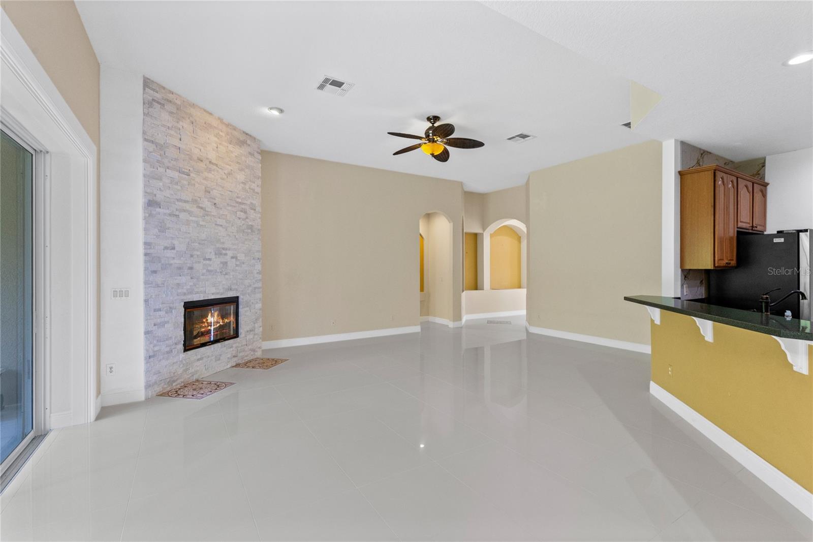 856 Timber Isle Dr Property Photo 9