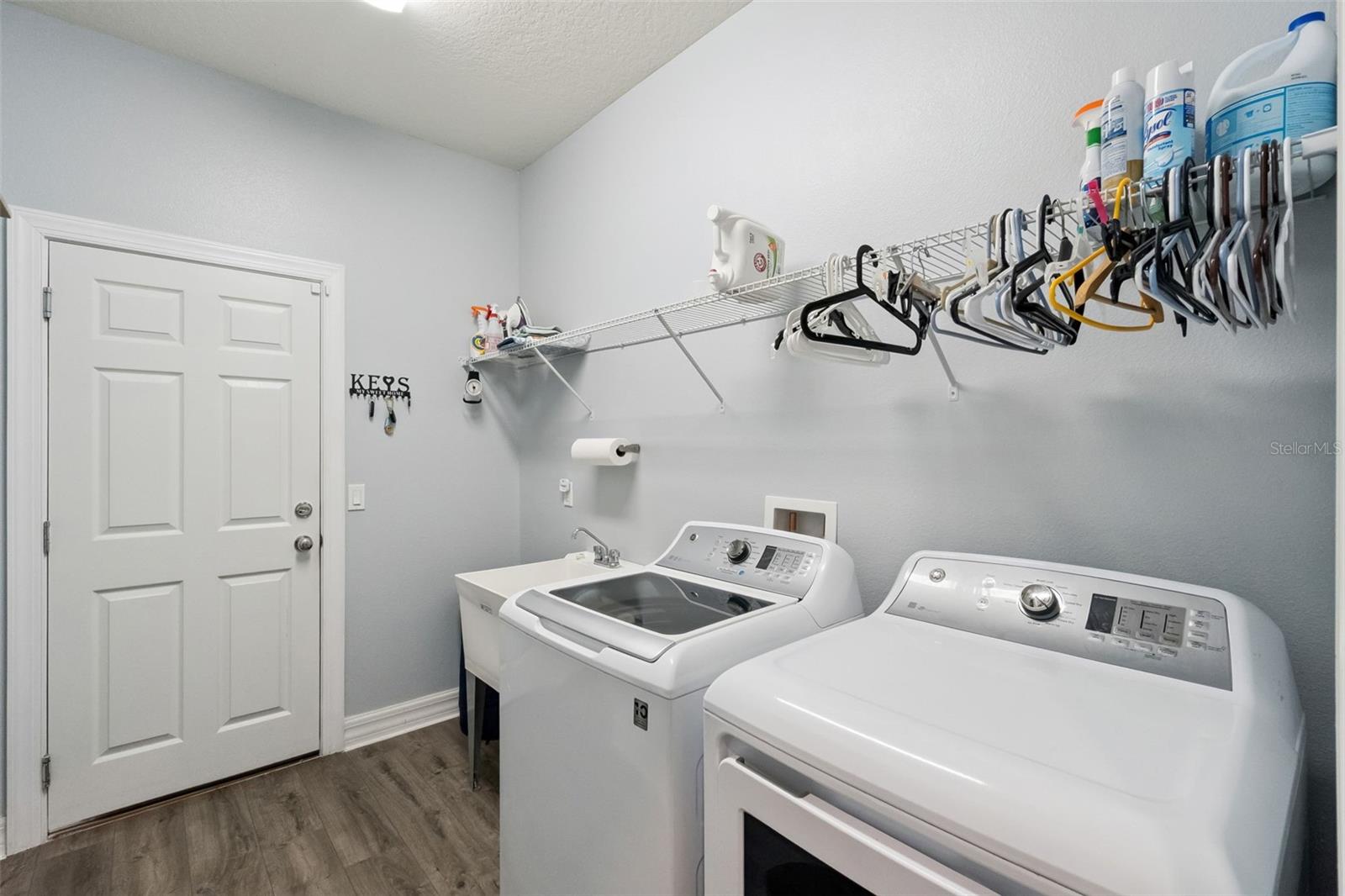 5141 Chickadee St Property Photo 25