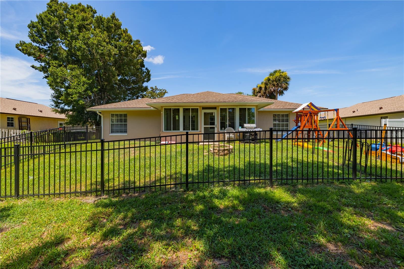 4585 Miles Dr Property Photo 26
