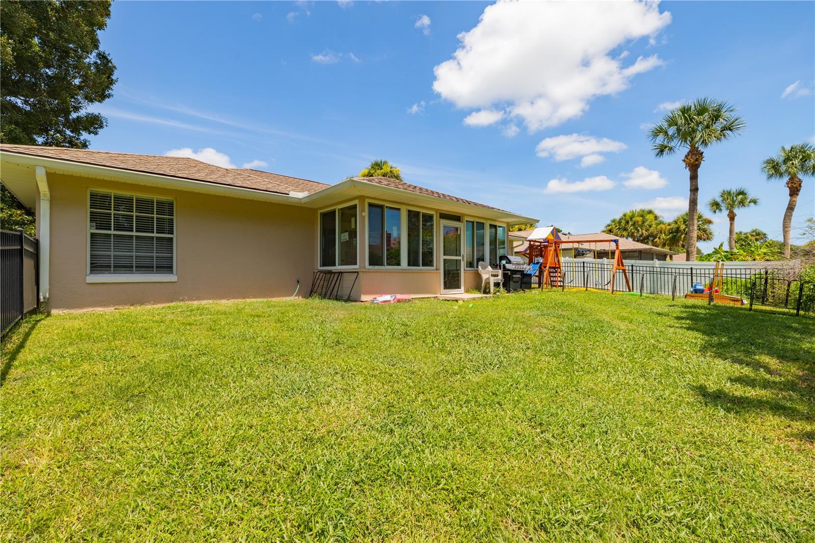 4585 Miles Dr Property Photo 29