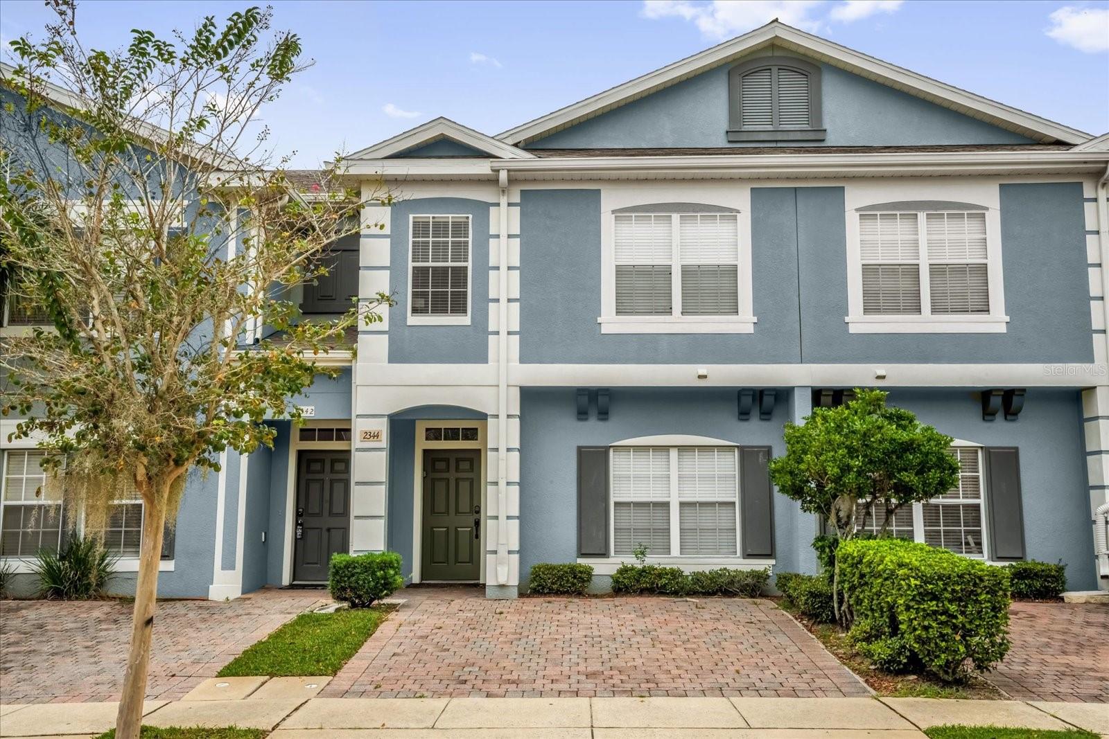 2344 Caravelle Cir Property Photo 1