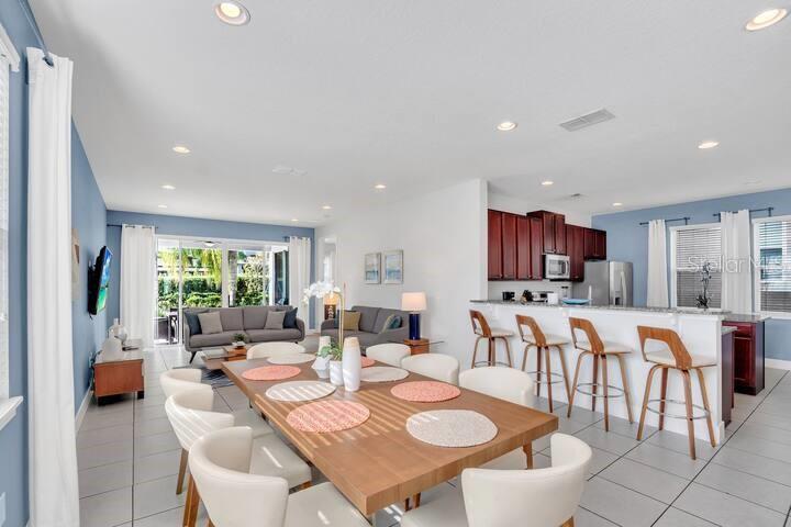 200 Pendant Ct Property Photo 2