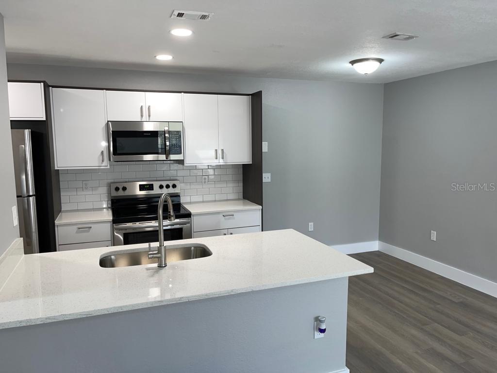 623 Dory Ln #309 Property Photo 10