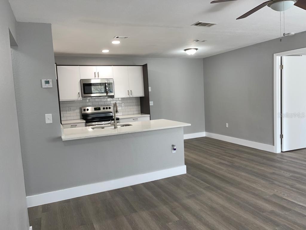 623 Dory Ln #309 Property Photo 12