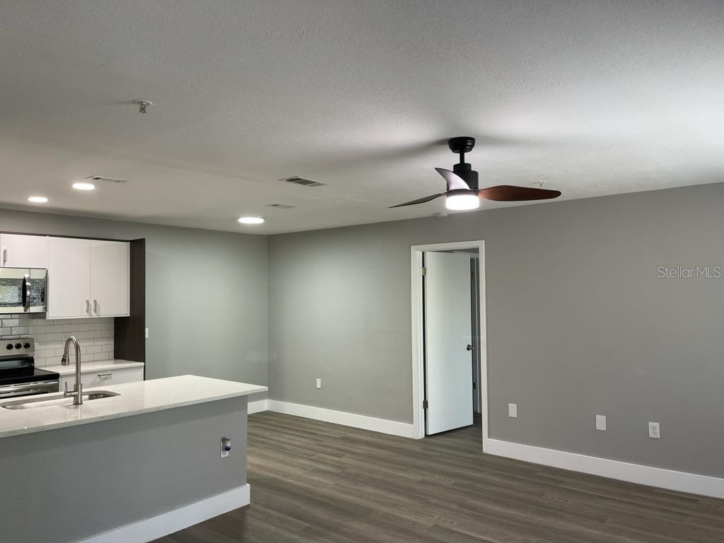 623 Dory Ln #309 Property Photo 16