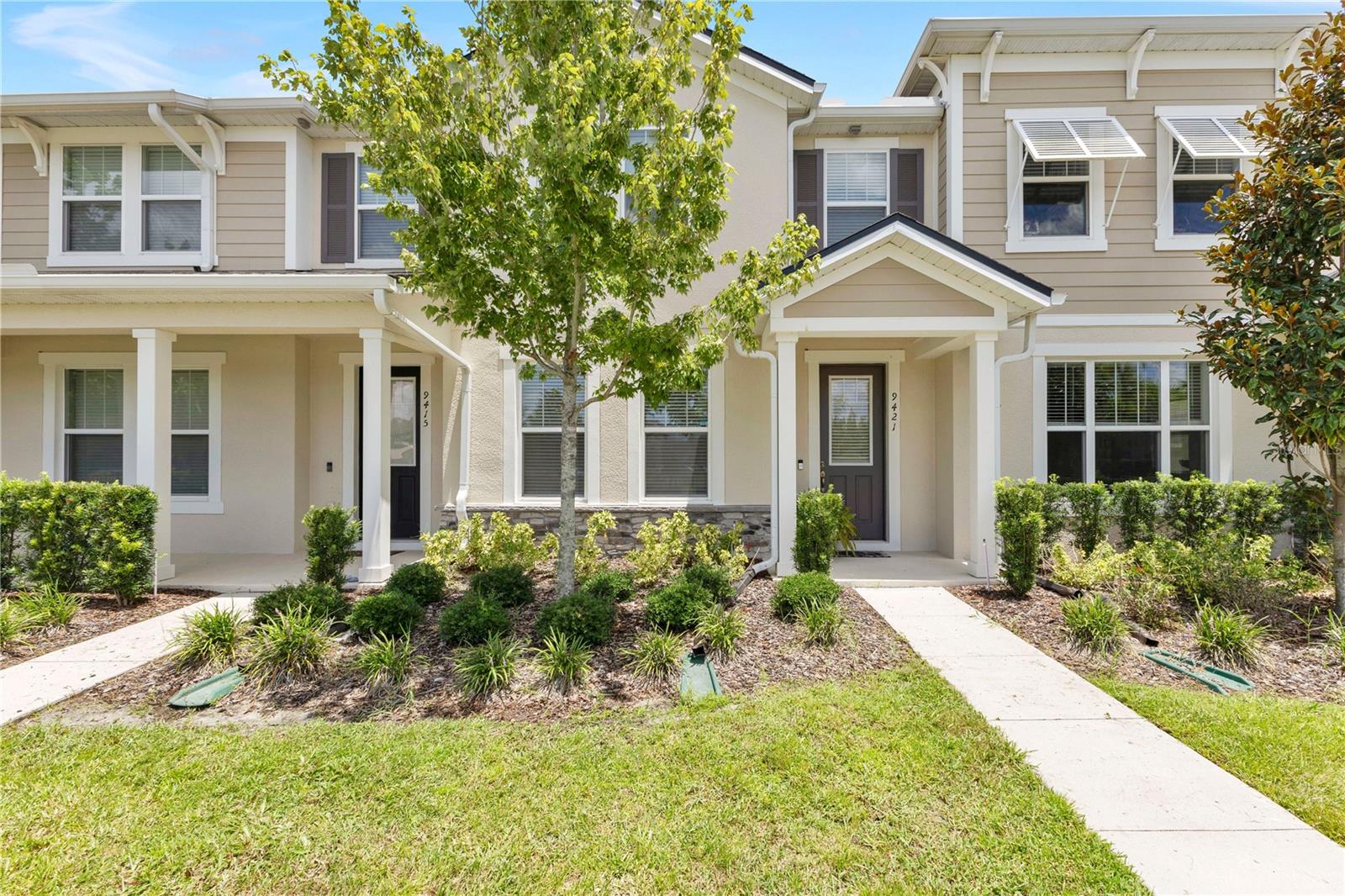 9421 Randal Park Blvd Property Photo 1