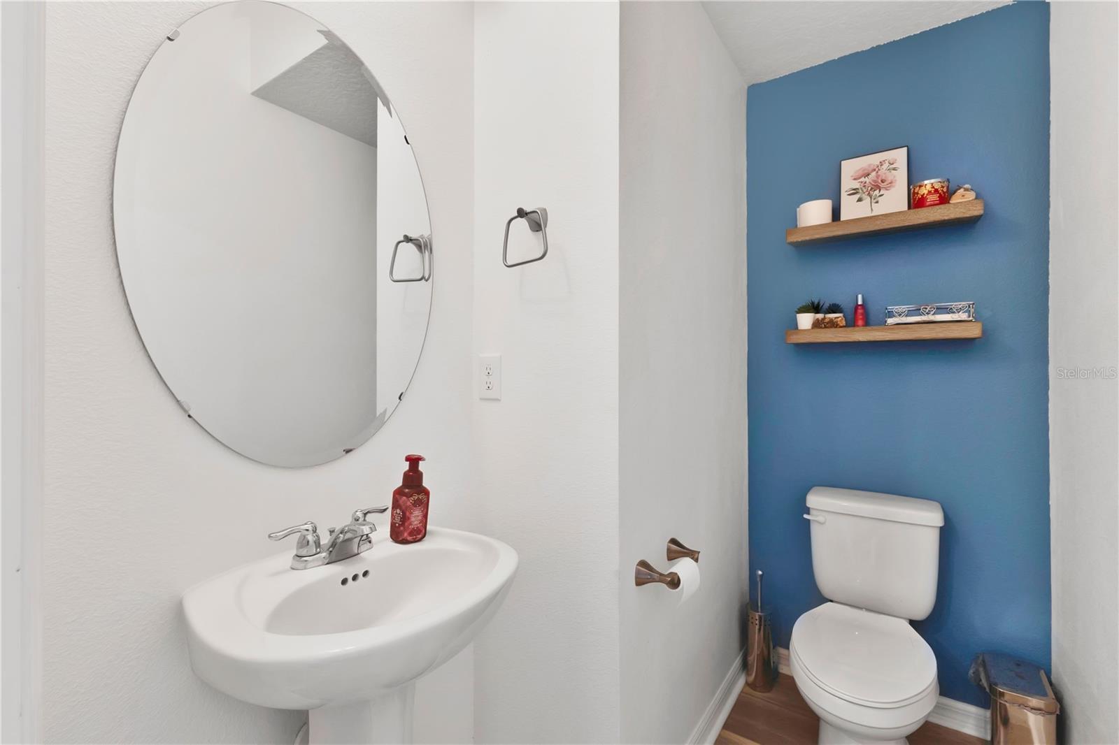 9421 Randal Park Blvd Property Photo 11