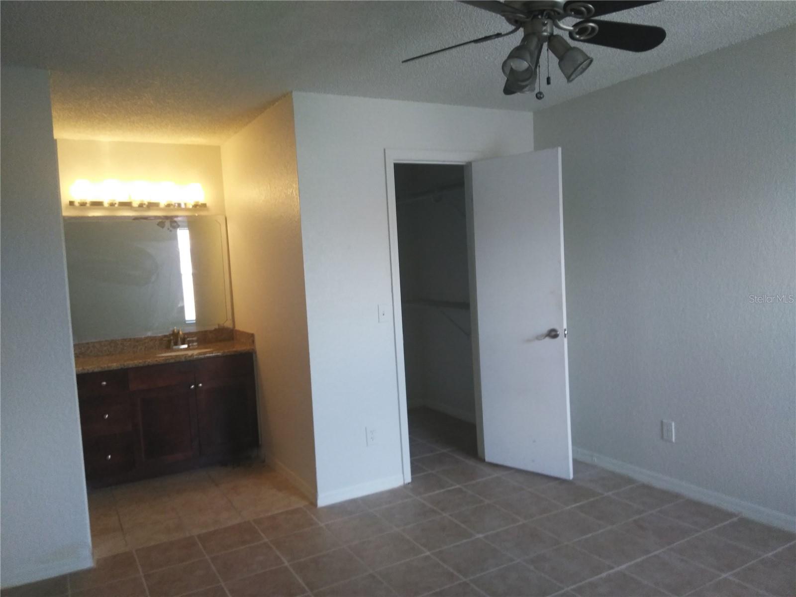 5168 Conroy Rd #1636 Property Photo 4