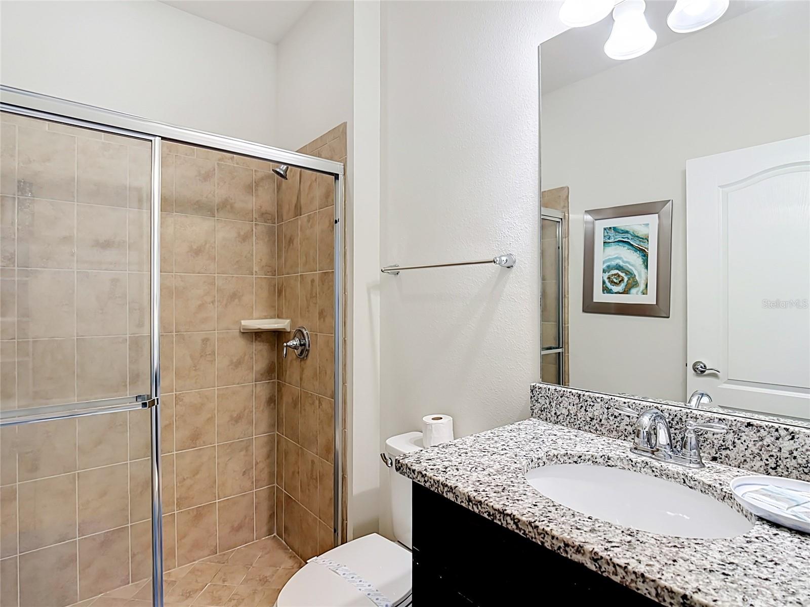 8899 Geneve Ct Property Photo 19