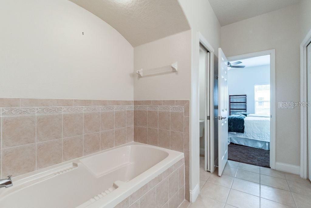 1733 Prospect Ave Property Photo 3