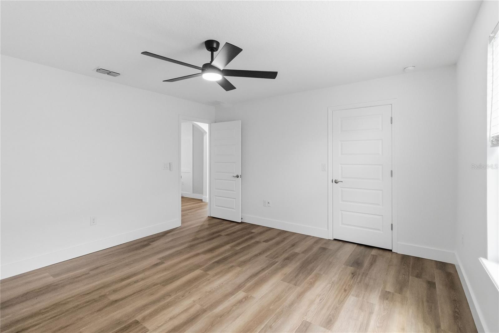 10169 Shallow Water Dr Property Photo 31