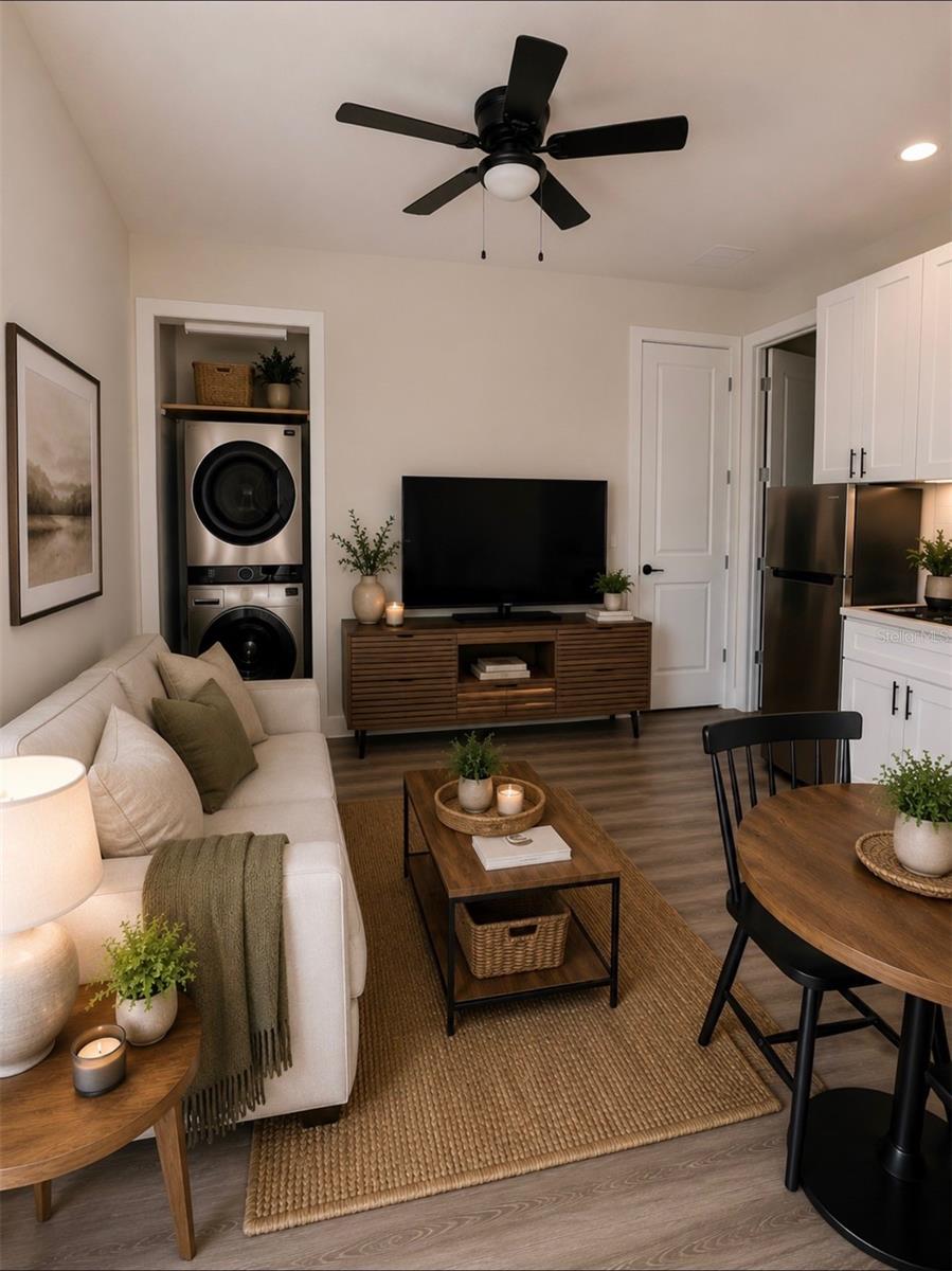 O6427780 Property Photo 4