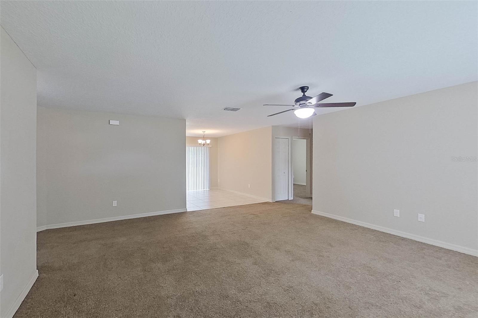 13691 Sw 43rd Cir Property Photo 4
