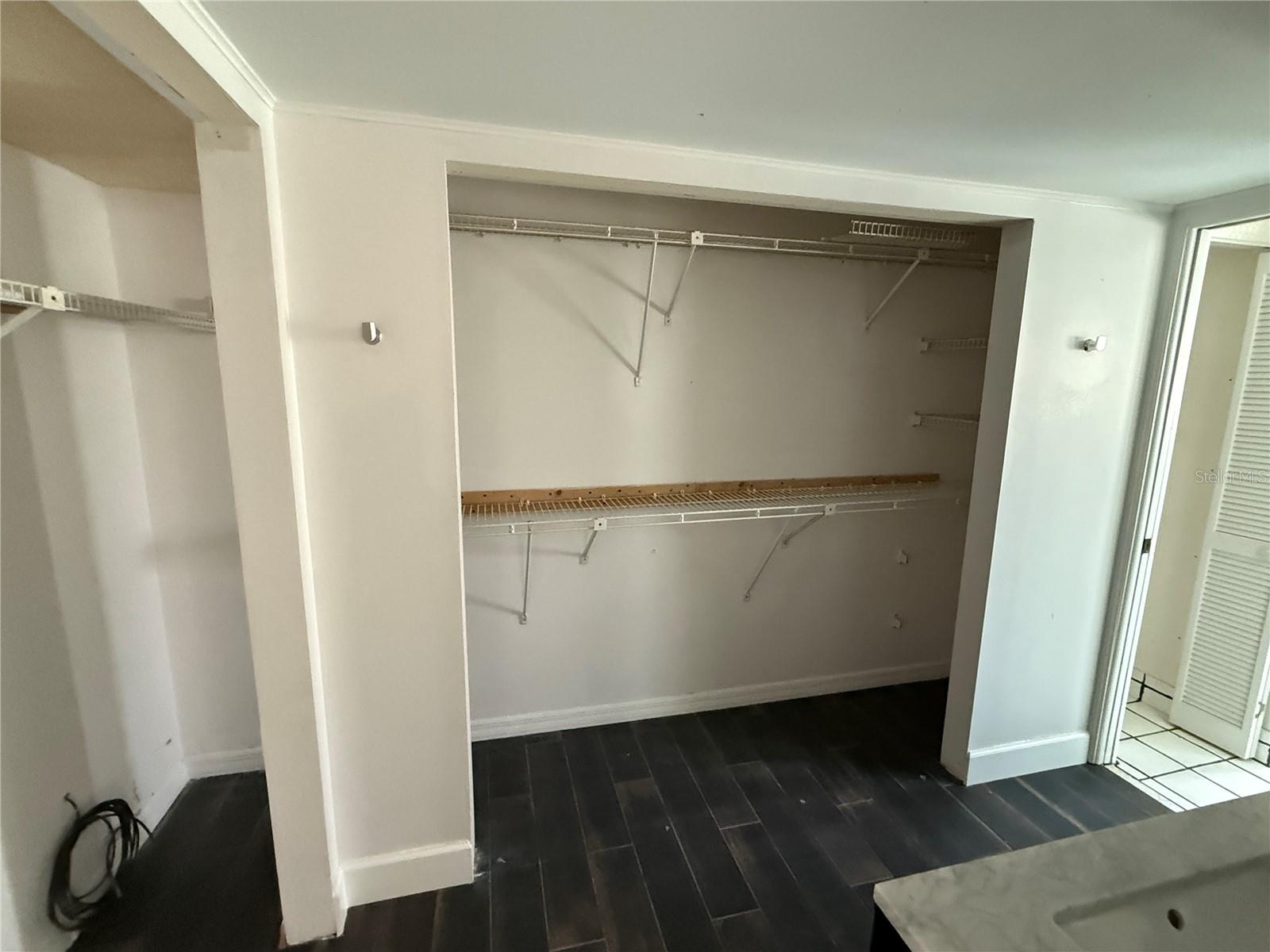 4942 Samoa Cir #5 Property Photo 17