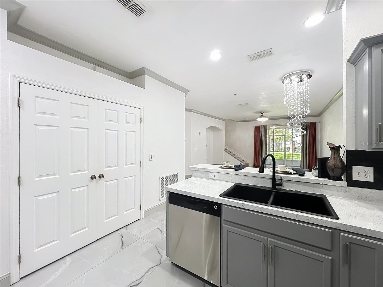 14061 Turning Leaf Dr Property Photo 10