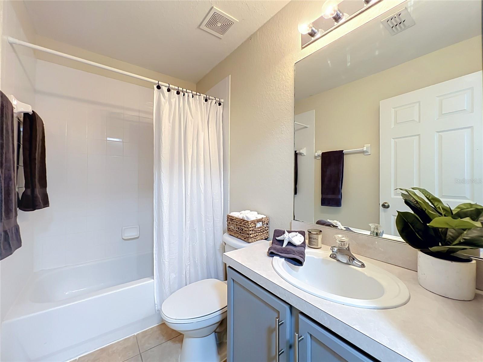 14061 Turning Leaf Dr Property Photo 27
