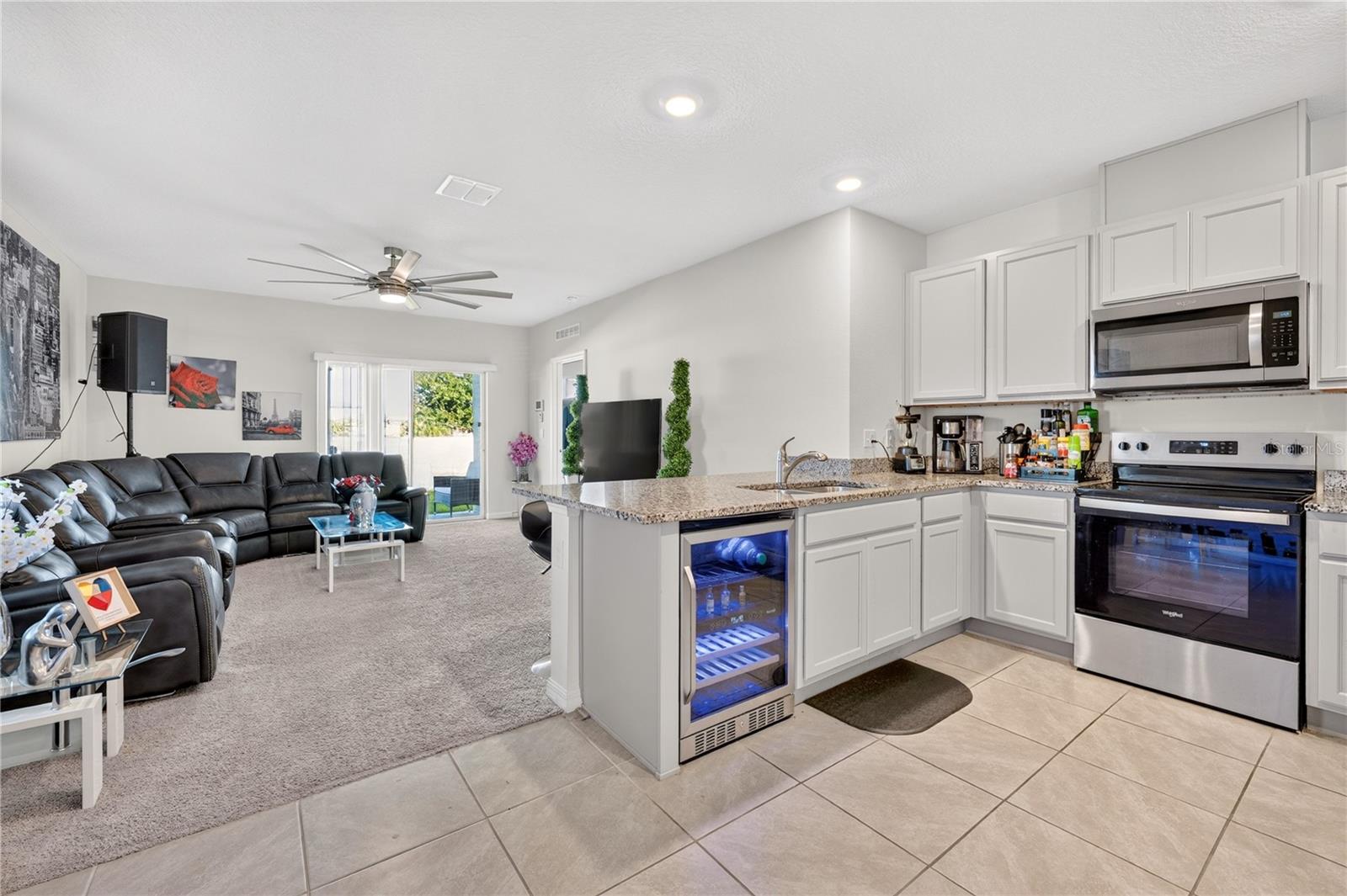 2900 Waterlily Way Property Photo 7