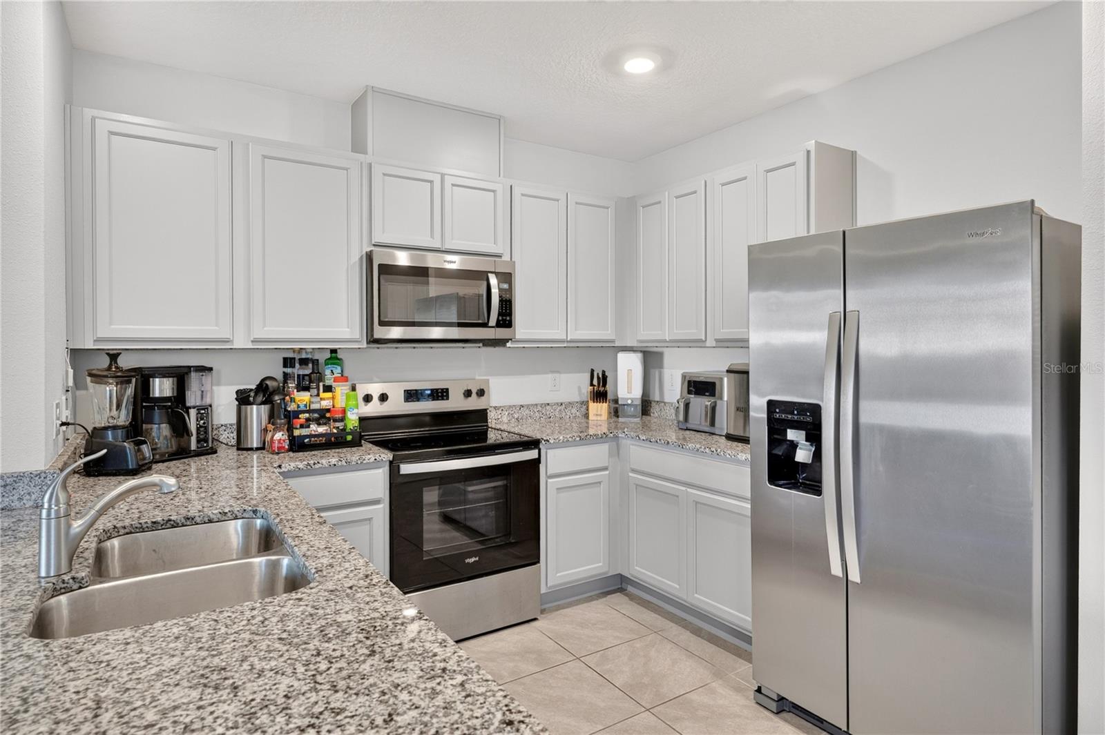 2900 Waterlily Way Property Photo 9