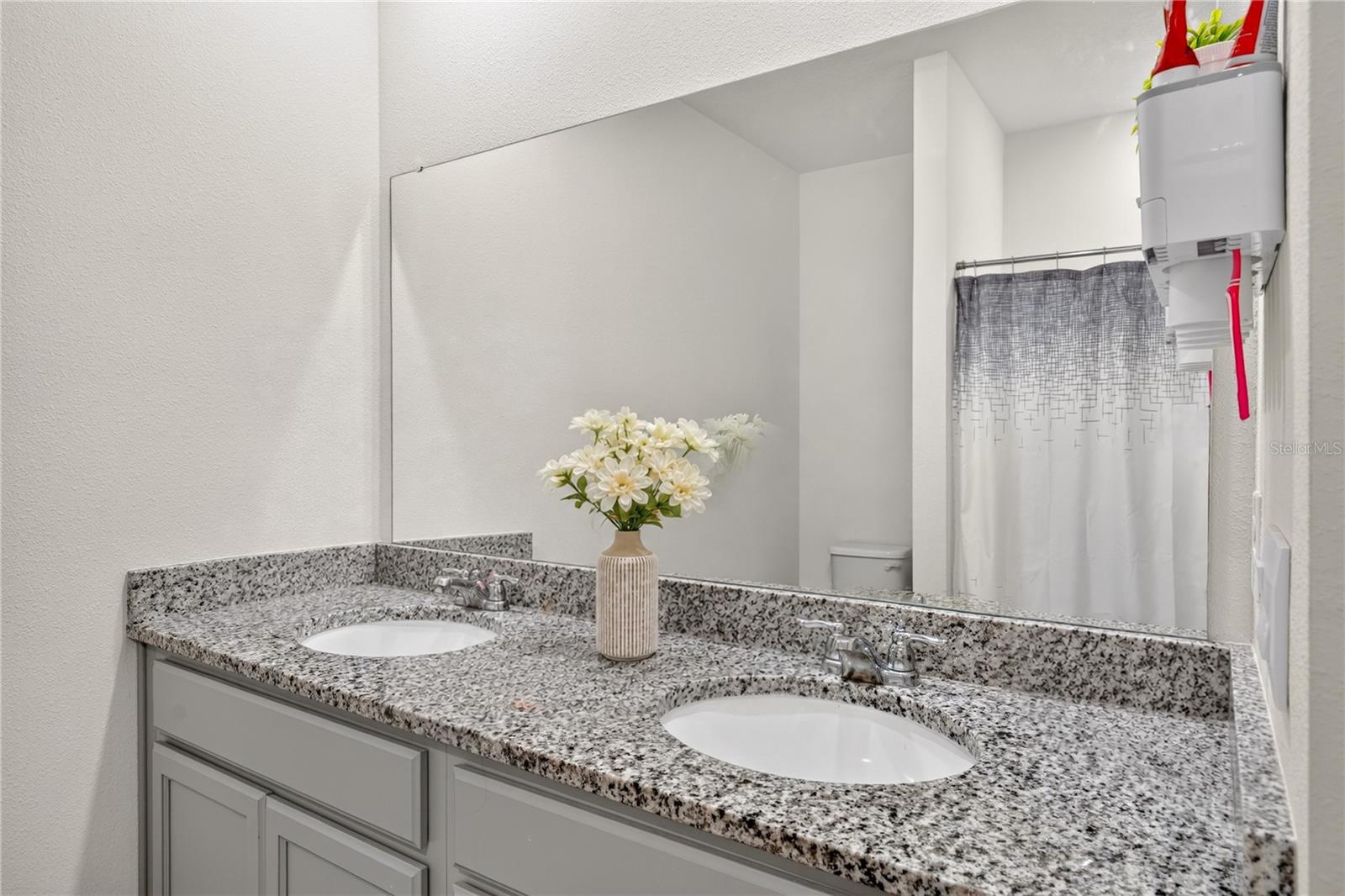 2900 Waterlily Way Property Photo 23
