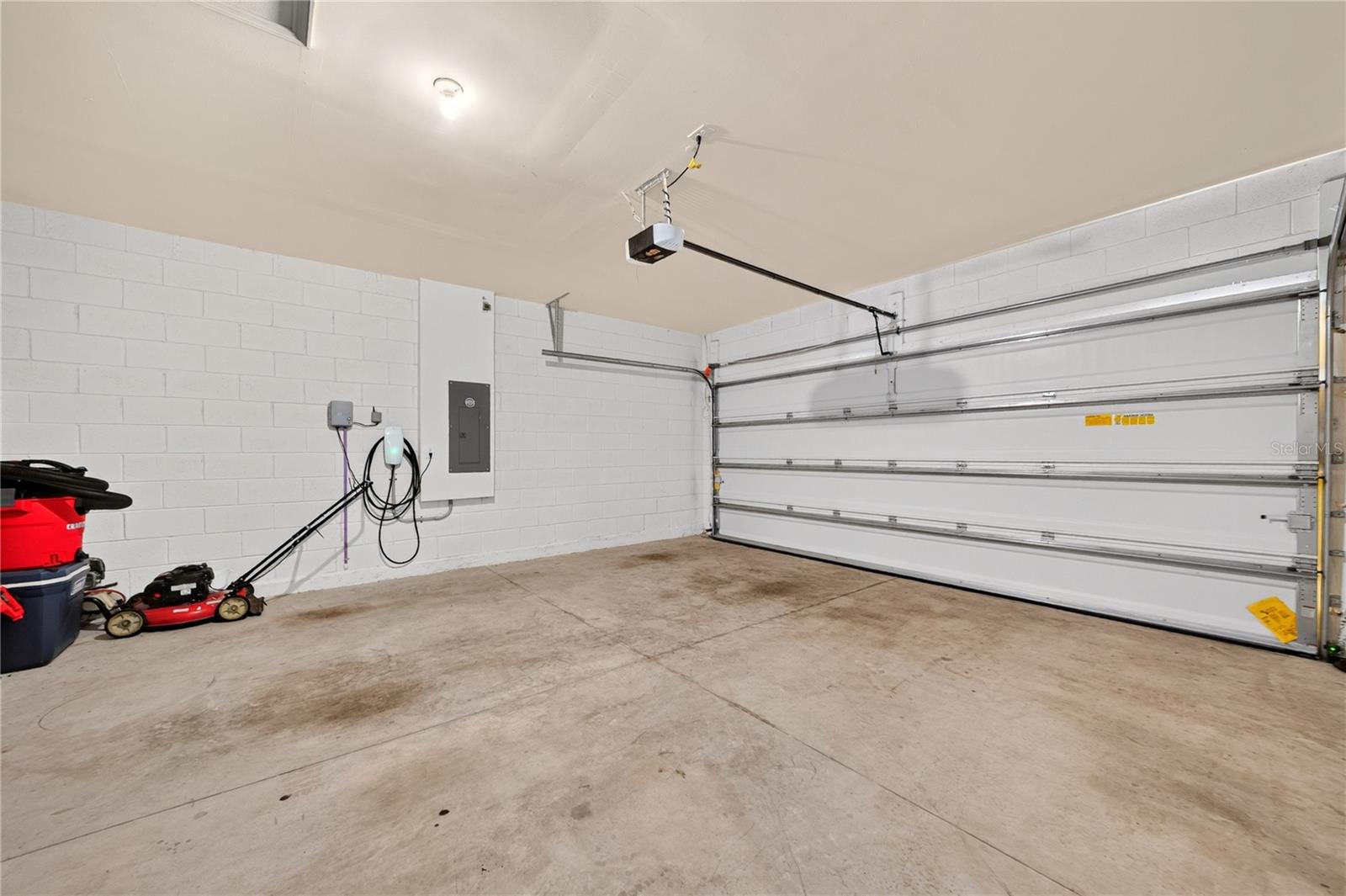 2900 Waterlily Way Property Photo 35