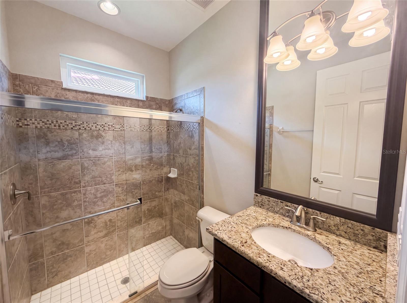 2575 Grand Lakeside Dr Property Photo 20