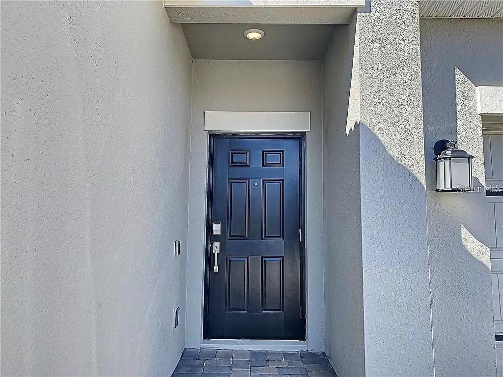 1307 Oak Crest St Property Photo 9