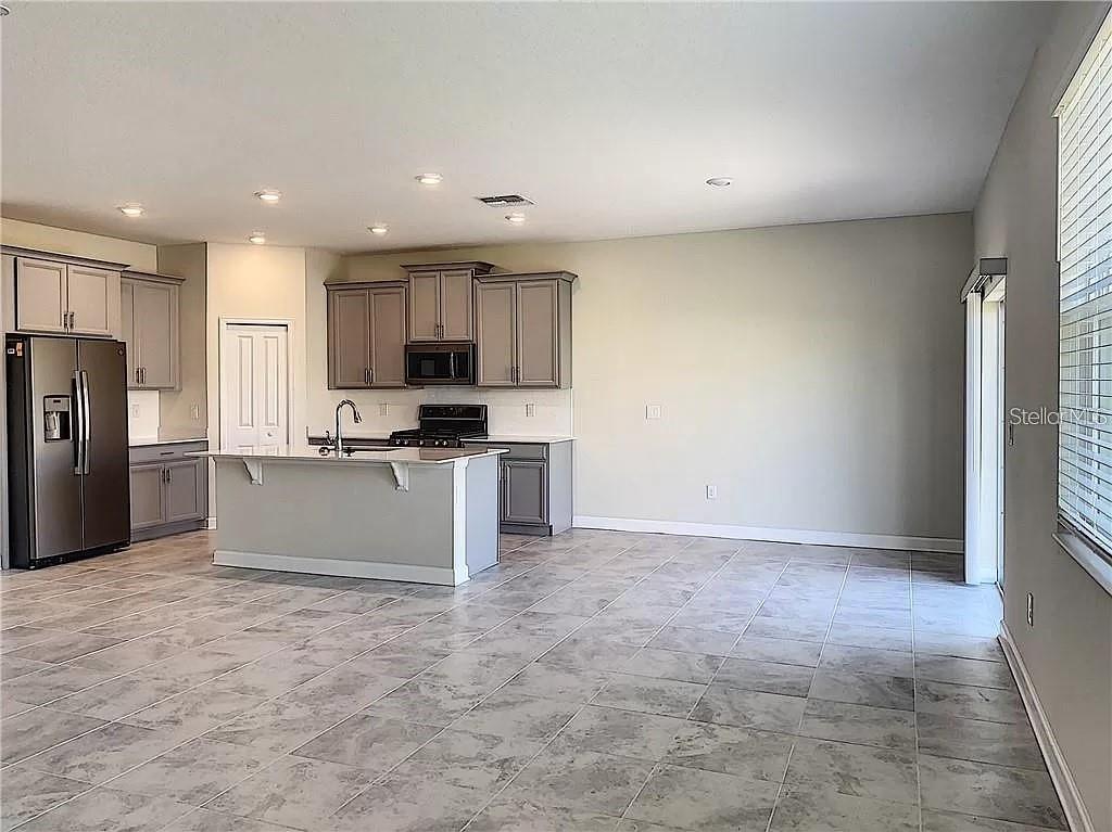 1307 Oak Crest St Property Photo 16