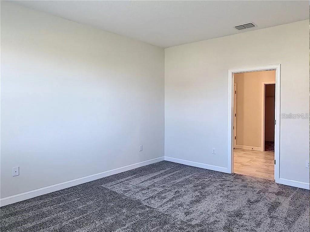 1307 Oak Crest St Property Photo 18