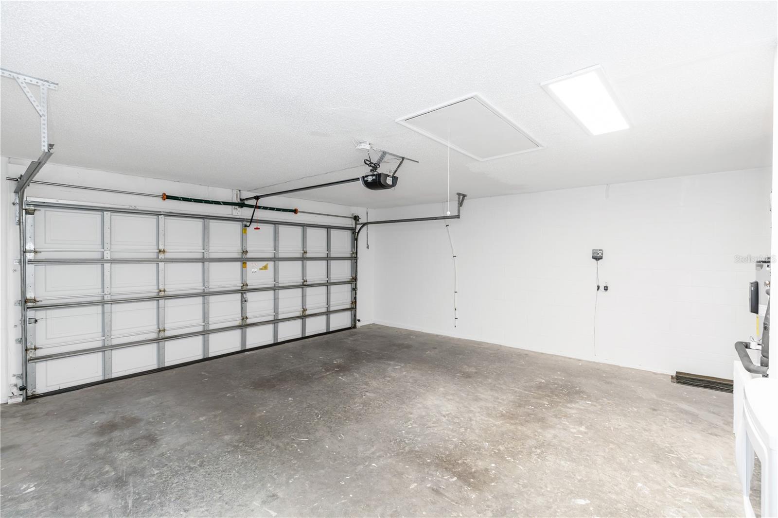 17020 Woodcrest Way Property Photo 23