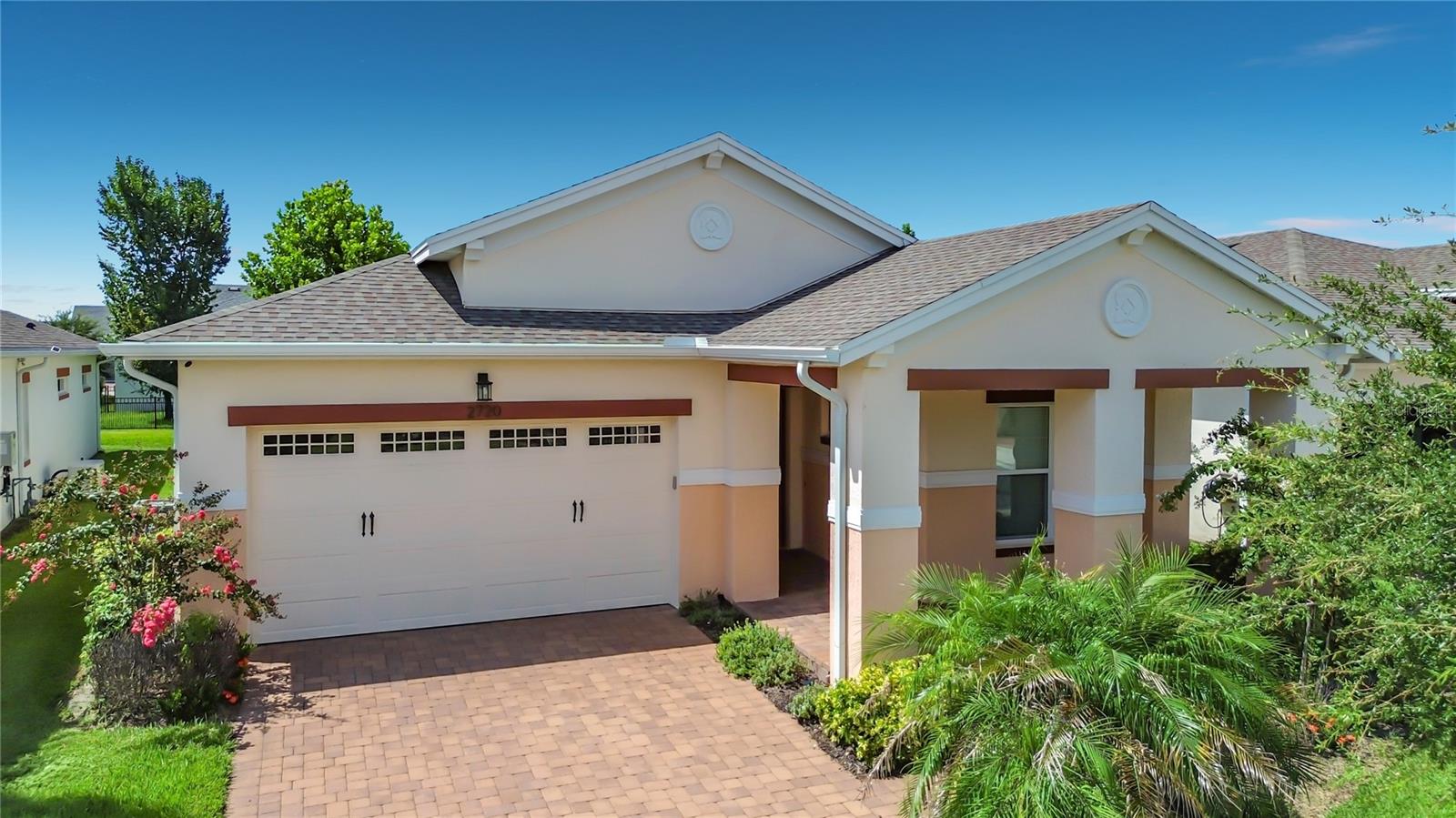 2720 GREENLANDS ST Property Photo 1