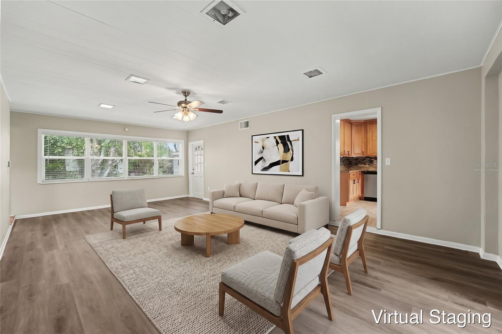 2935 Woodland Hills Ave Property Photo 4