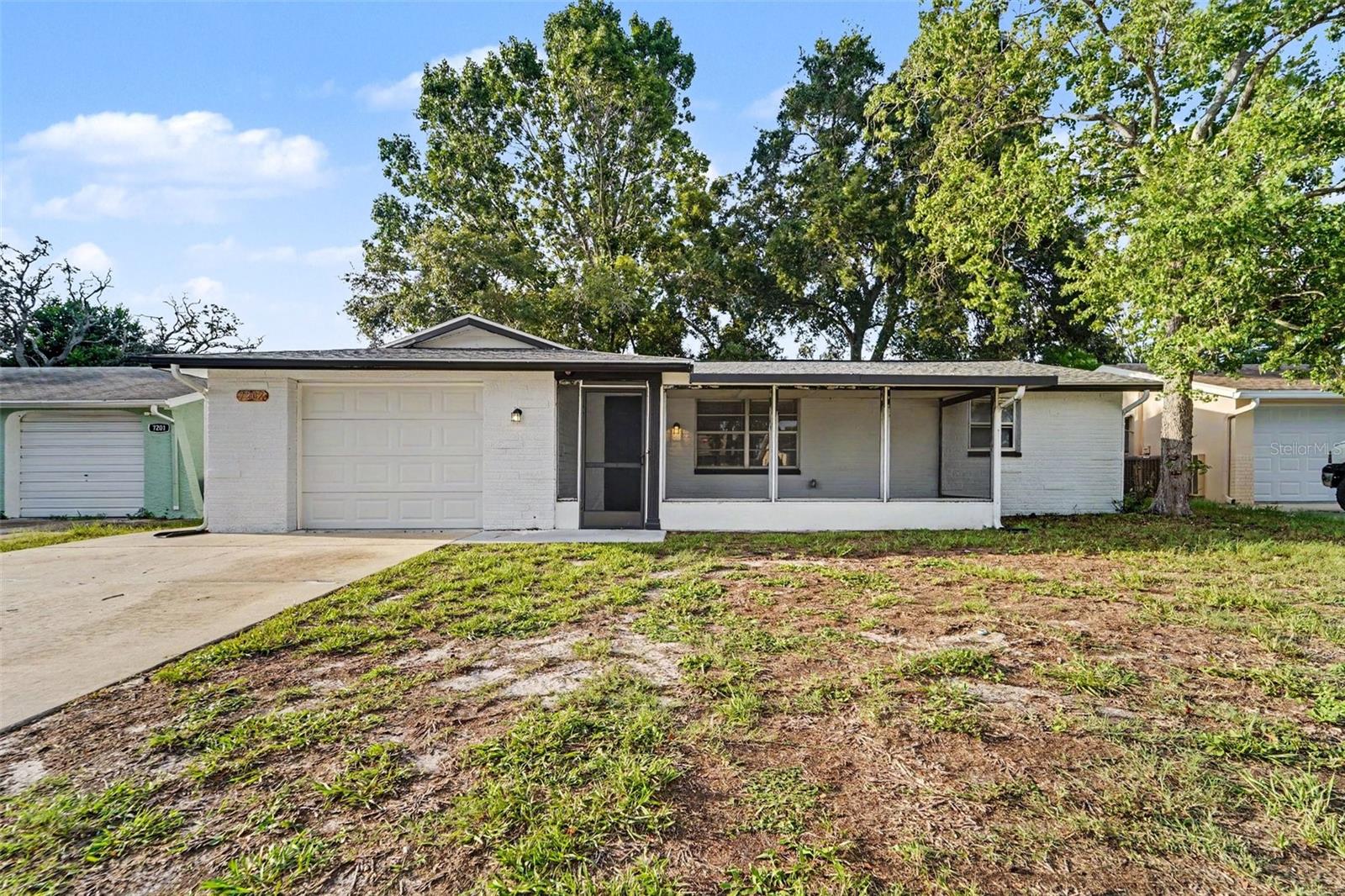 7207 Sandalwood Dr Property Photo 1