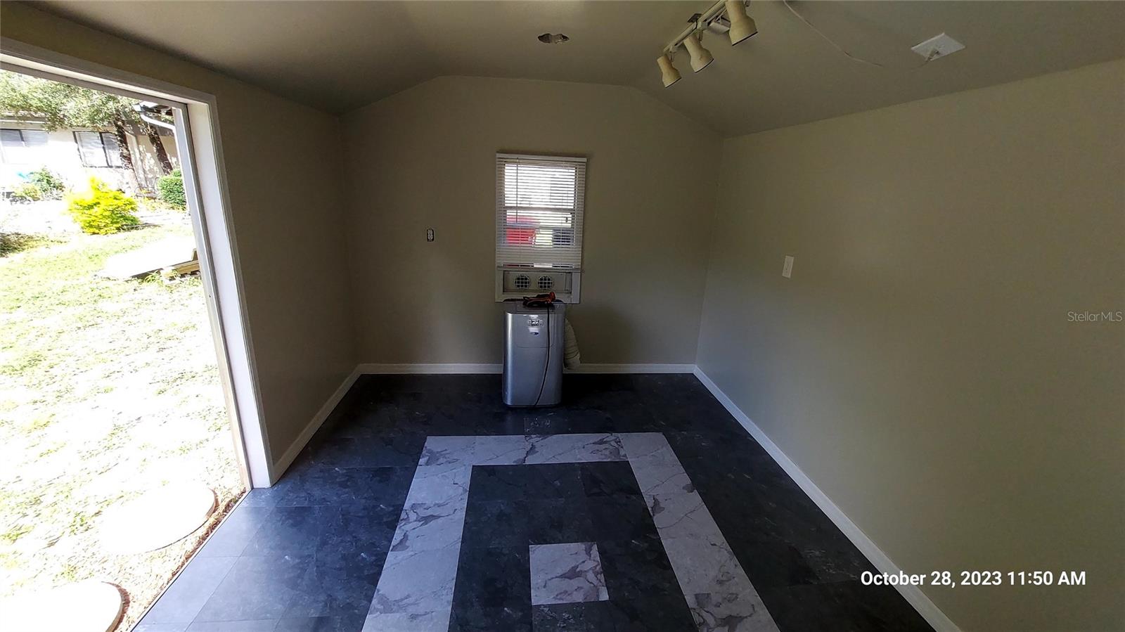 3589 Jericho Dr Property Photo 35