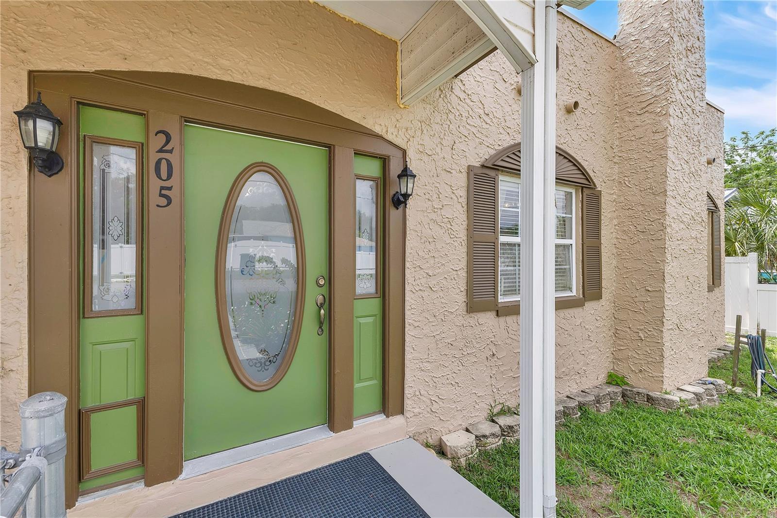 205 Tennessee St Property Photo 4
