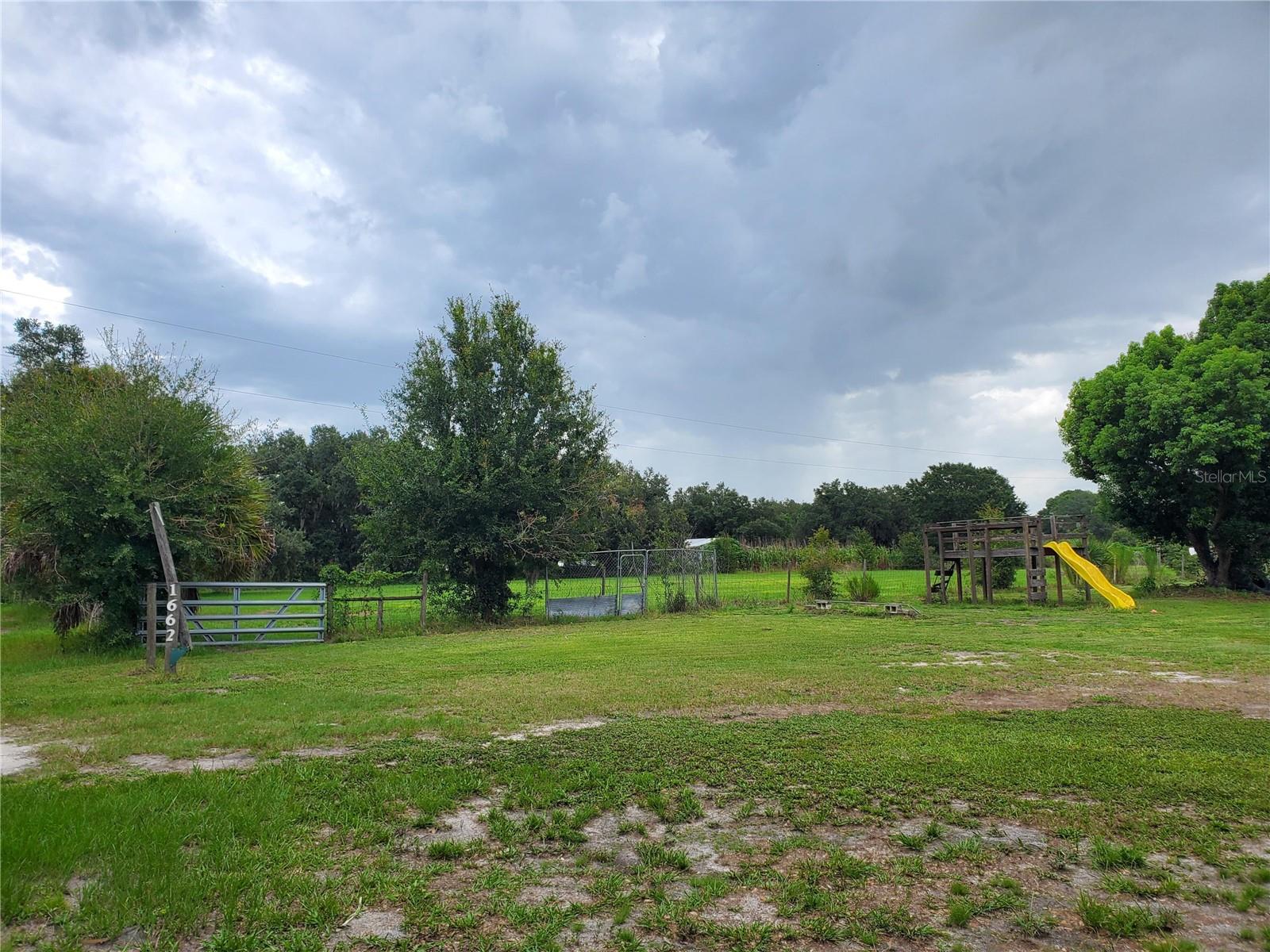 1662 Harvill Rd Property Photo 4
