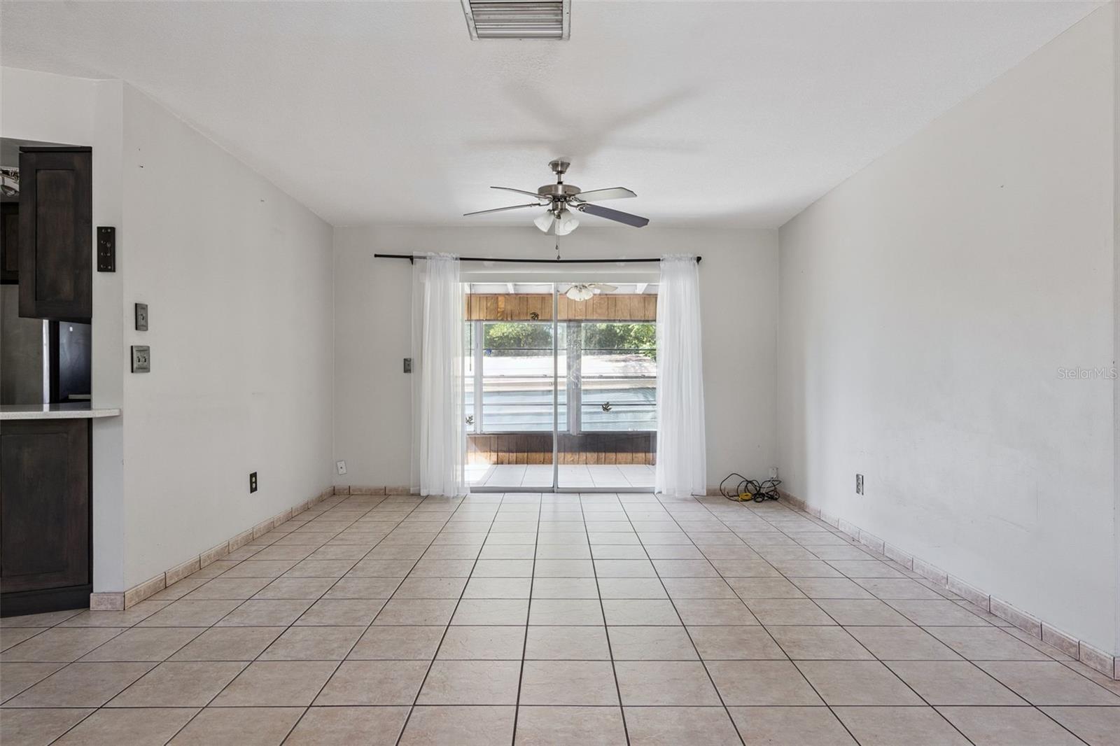 1539 Fort Smith Blvd Property Photo 6