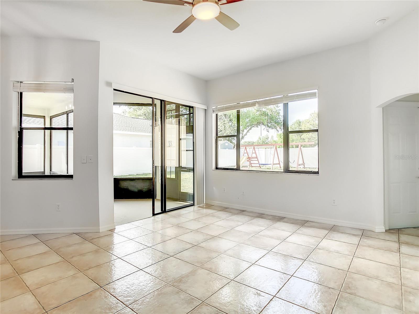 2811 Branch Creek Ave Property Photo 16