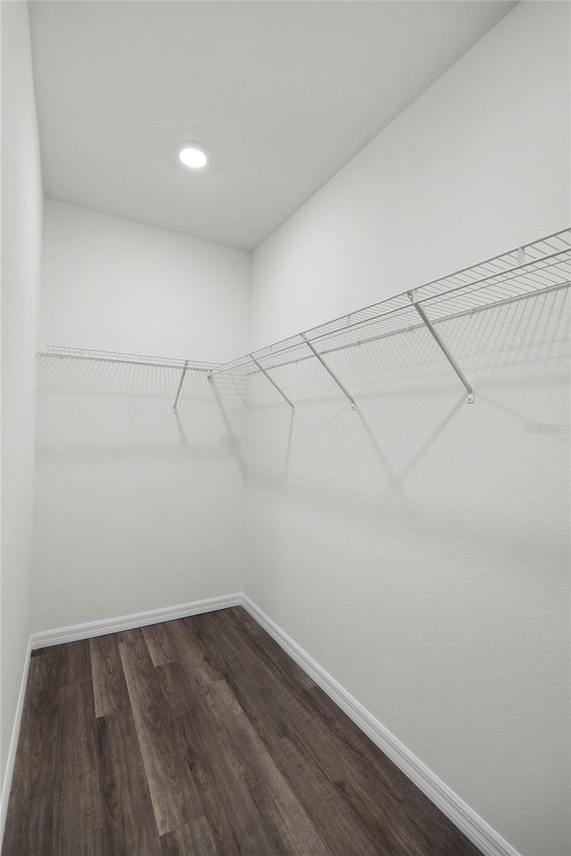 1734 Hummingbird Rd Property Photo 16
