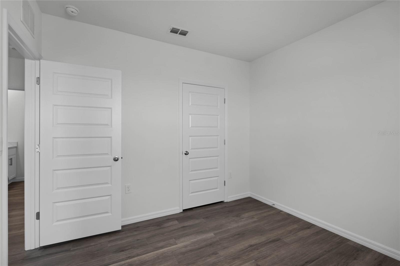 1734 Hummingbird Rd Property Photo 25